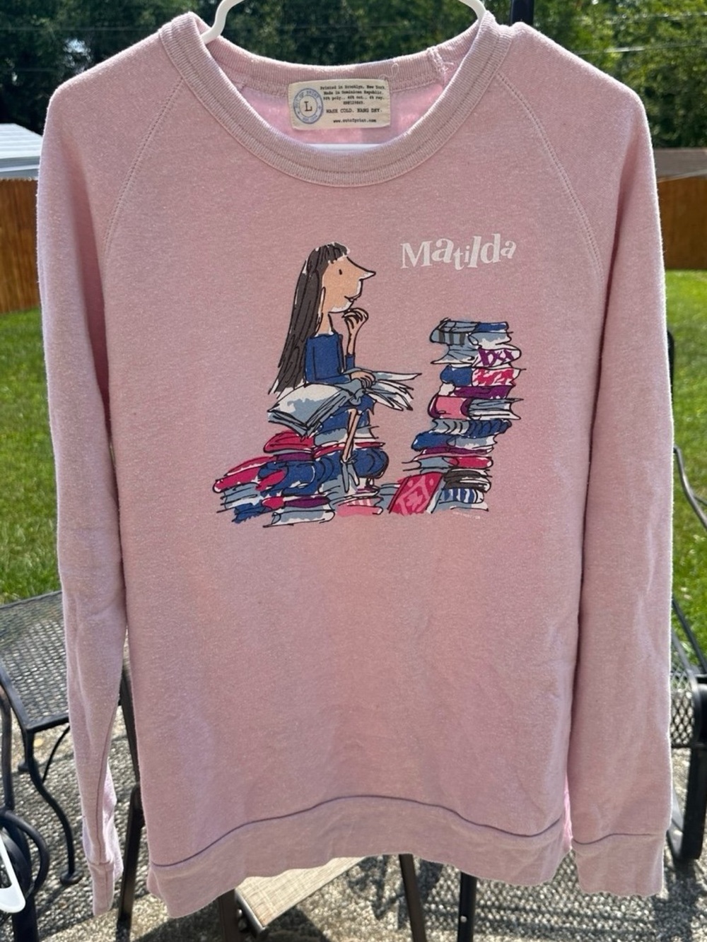 Out of Print Pink Matilda Dahl Sweatshirt L